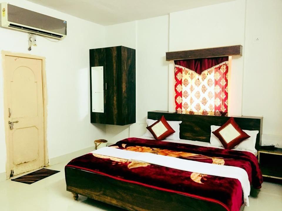 Hotel Santosh Guest House Jodhpur  Exterior photo